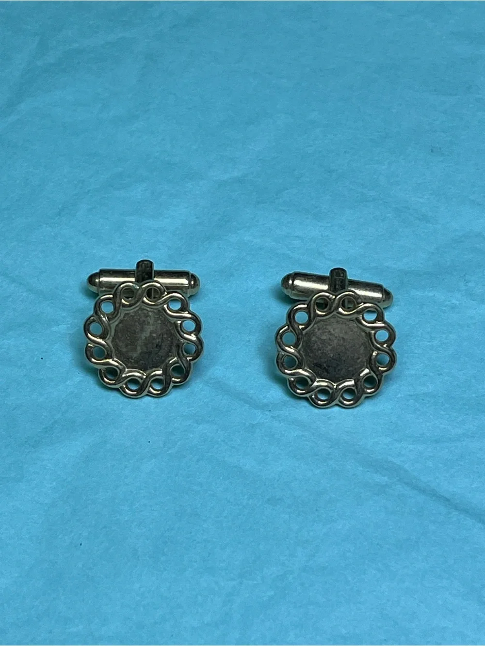 Men's Silver-Tone Round Filigree Cufflinks